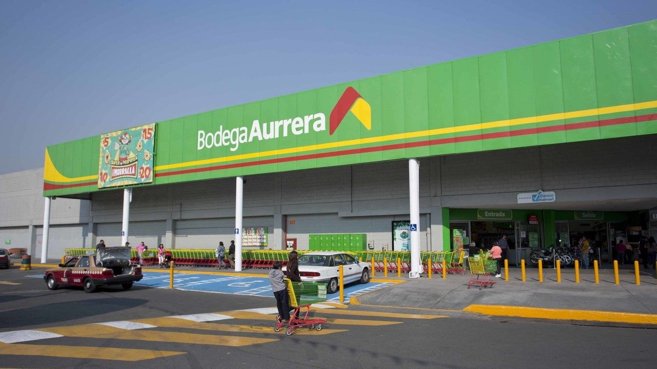 Want to easily send global SMS messages? A global number generator can help.